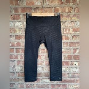 Champion Performance Vapor Contour Capri Leggings🖤